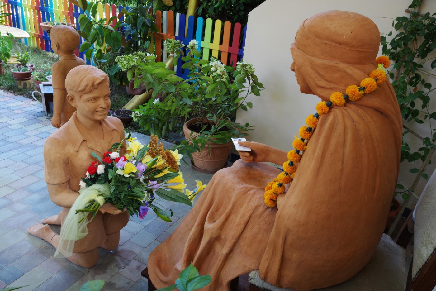 Inauguration of Tara Didi's statue in Italy